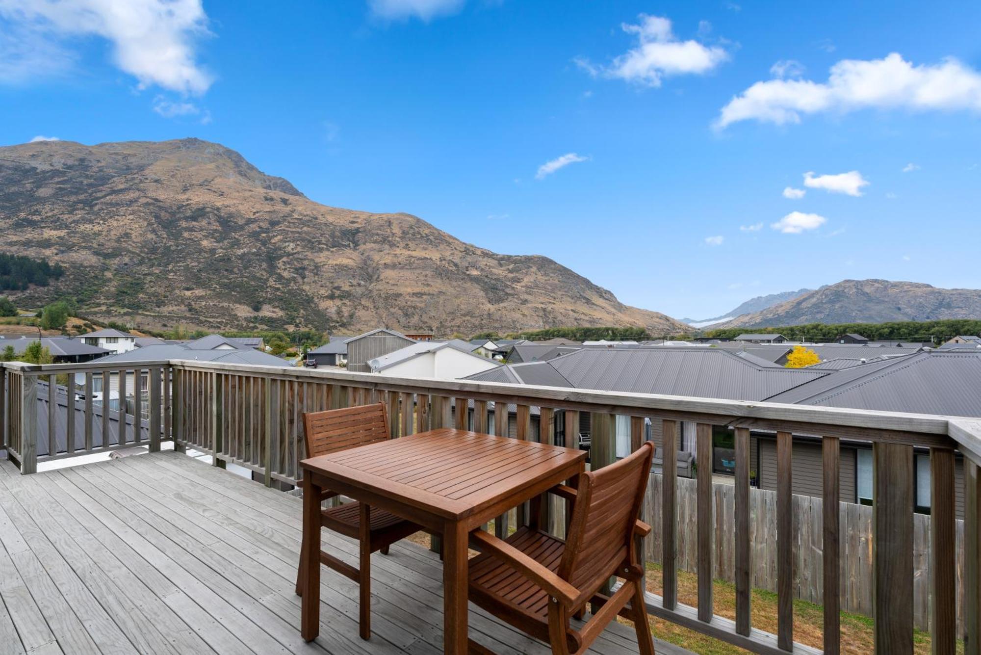 Modern Apartment With Coronet & Remarkables Views Queenstown Exteriör bild